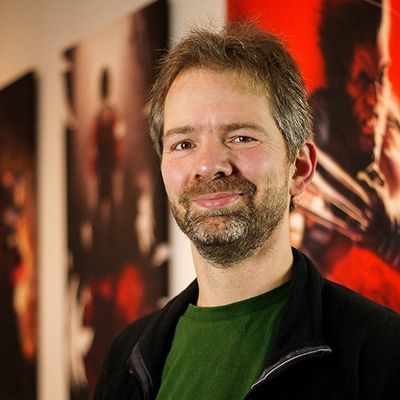 Porträt von dem Game Engineering Fachbereichsleiter Lars Kokemohr