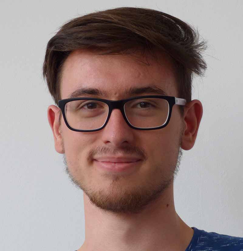 Philipp Doerl Porträt von dem Absolventen Dave Dragomirovic