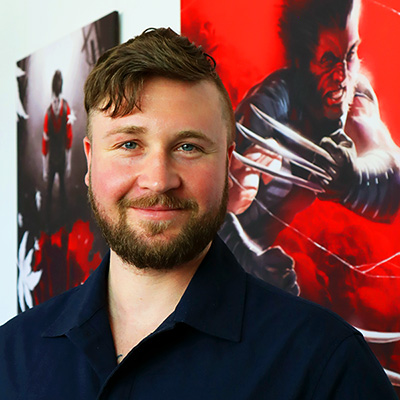 team_jonas-oliver-kleinke Porträt von der Rektoratsassistenz Sarah Zwingelberg